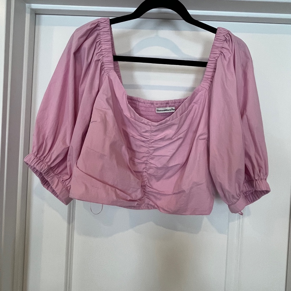 Abercrombie & Fitch Lavender Puff Sleeve Crop Top
